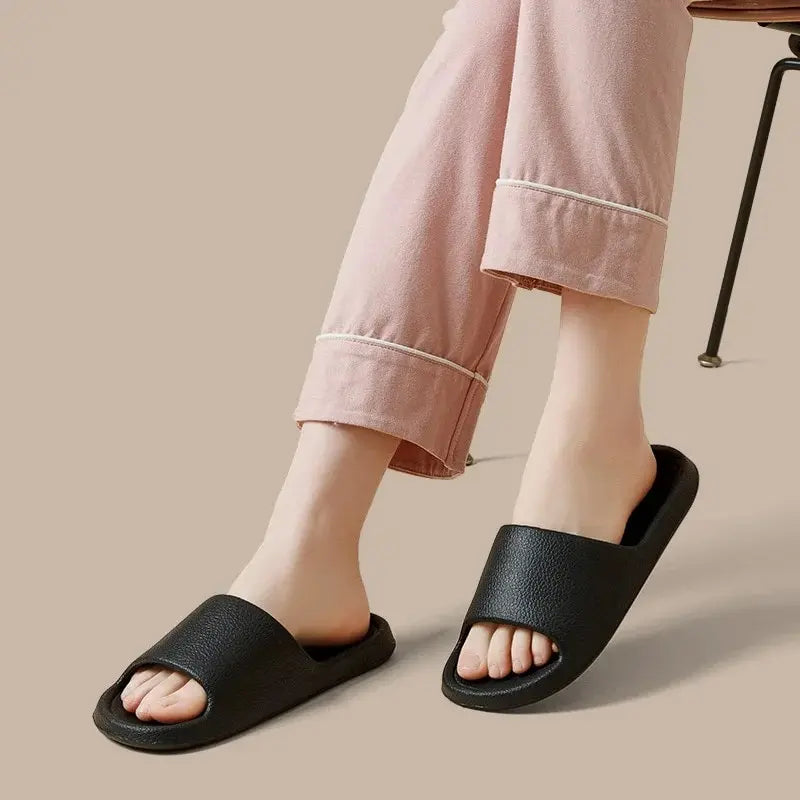 OligMen-Sandales à semelle souple pour hommes, tongs pour hommes, pantoufles de douche confortables, chaussures de couple, document solide, simple, extérieur